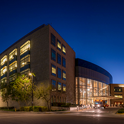 Moores Cancer Center building